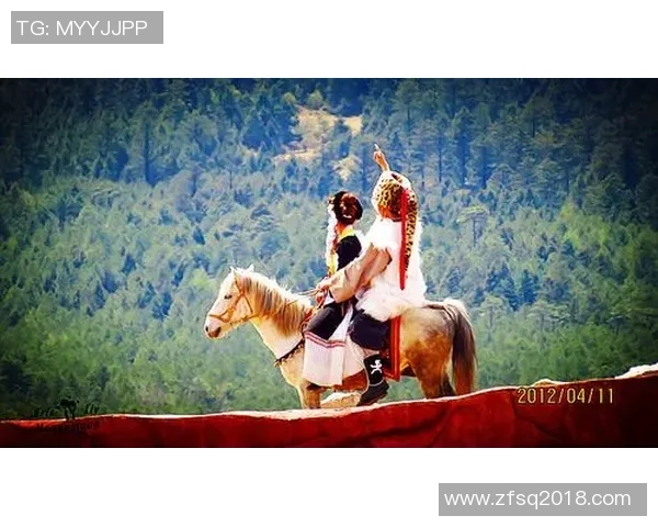 足球球星甜蜜合影展现爱意与默契两位巨星情侣共谱浪漫篇章